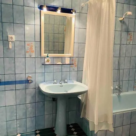 Charming 4 Bedroom Village With Patio * Mijas