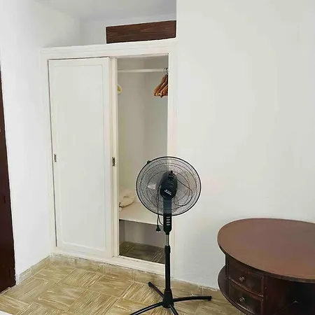 Holiday home Charming 4 Bedroom Village With Patio *