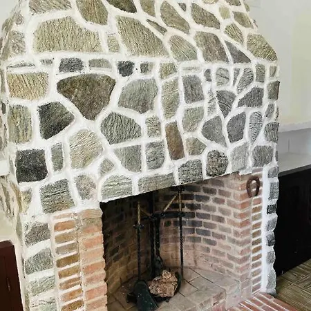 Charming 4 Bedroom Village With Patio Сasa de vacaciones Mijas