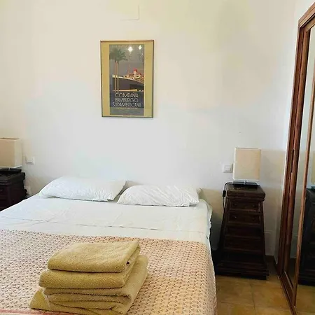 Сasa de vacaciones Charming 4 Bedroom Village With Patio *